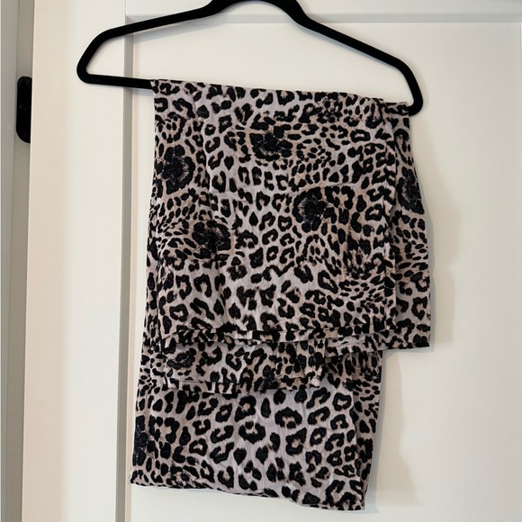 МІКОН KAINOA SARONG
Color: Leopard - Picture 2 of 2